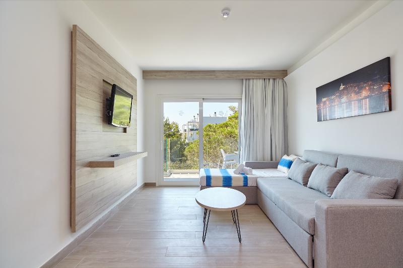 Sol Bahia Ibiza Suites Сан-Антонио-Абад Экстерьер фото
